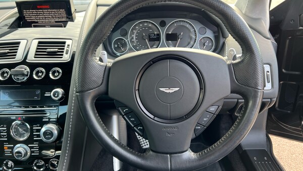 Used Aston Martin DBS 2012 for sale - 75644525: Photo 10