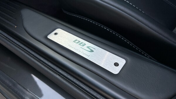 Used Aston Martin DBS 2012 for sale - 75644525: Photo 24