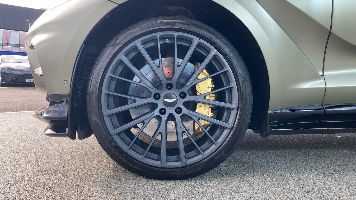 Used Aston Martin DBX for sale - 78201833: Photo 4