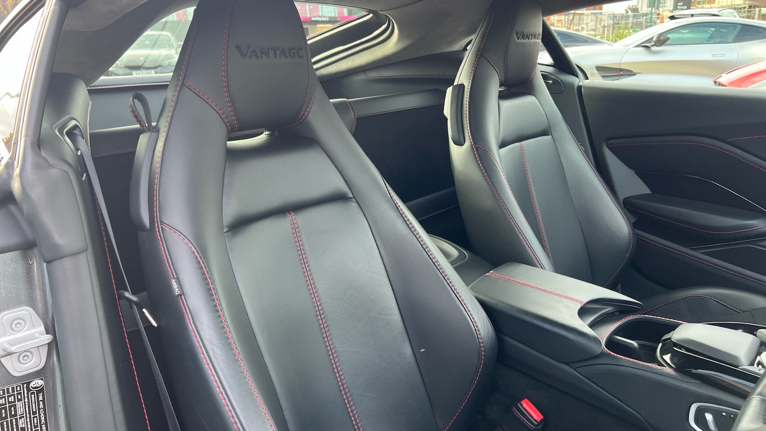 Used Aston Martin Vantage 2018 for sale - 76455001: Photo 11