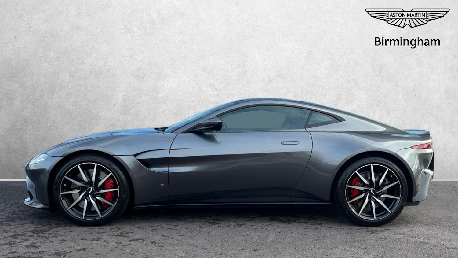 Used Aston Martin Vantage 2018 for sale - 76455001: Photo 12