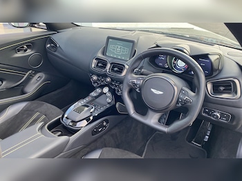 Used Aston Martin Vantage 2022 for sale - 77189172: Photo