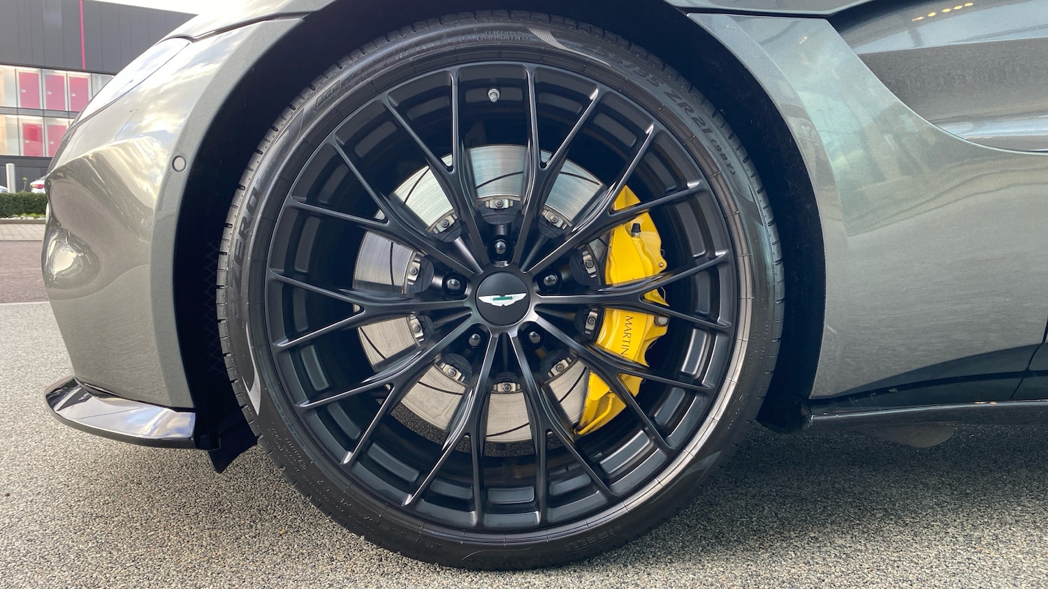 Used Aston Martin Vantage 2022 for sale - 77189172: Photo 4