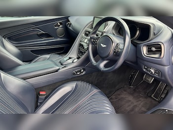 Used Aston Martin DB11 2020 for sale - 76211668: Photo 3