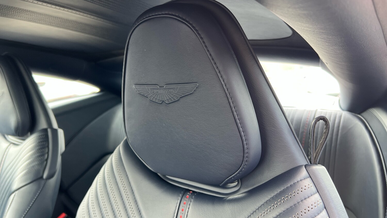 Used Aston Martin DB11 2020 for sale - 76211668: Photo 5