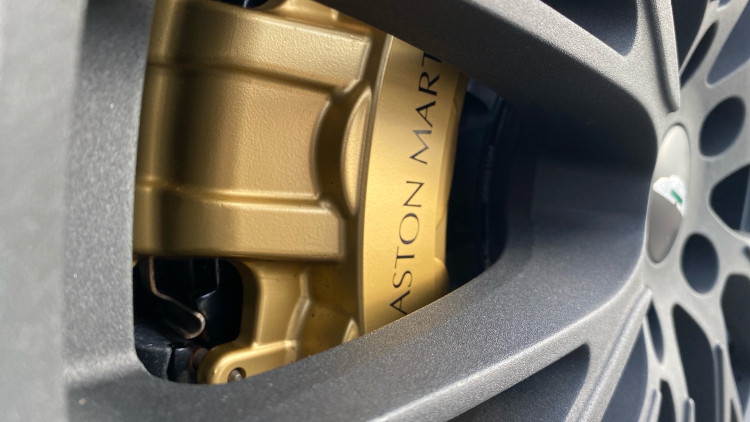 Used Aston Martin DBX 2023 for sale - 78045719: Photo 20