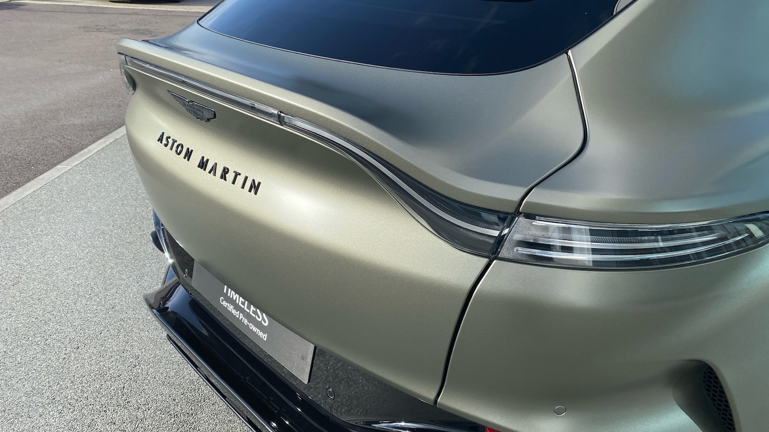 Used Aston Martin DBX 2023 for sale - 78045719: Photo 8