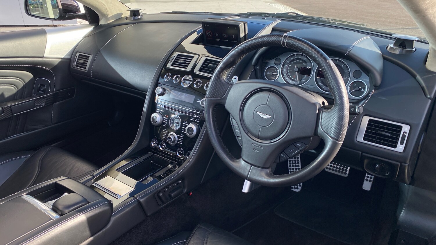 Used Aston Martin DBS for sale - 77721061: Photo 3