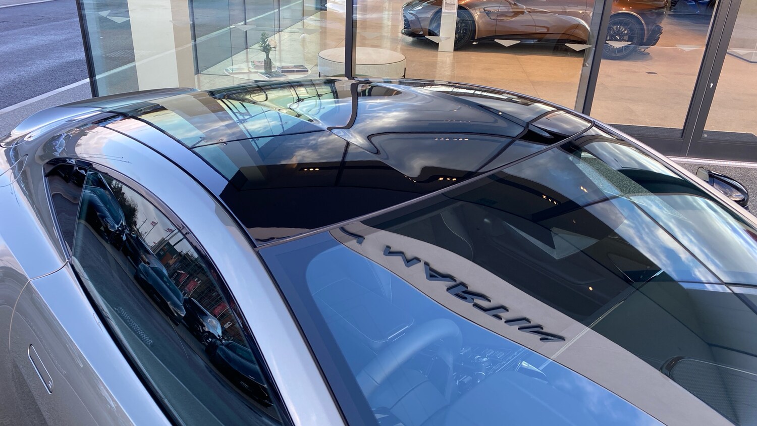 Used Aston Martin Vantage for sale - 77173251: Photo 20