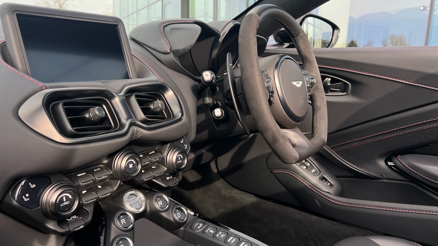 Used Aston Martin Vantage 2023 for sale - 77990423: Photo 23