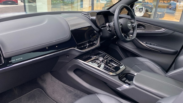 Used Aston Martin DBX 2024 for sale - 76257875: Photo 24