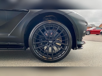 Used Aston Martin DBX 2024 for sale - 76257875: Photo 4