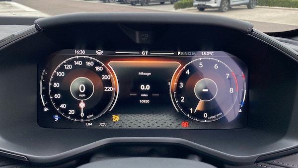 Used Aston Martin DBX 2024 for sale - 76257875: Photo 6