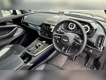 Used Aston Martin DBX 2025 for sale - 78545498: Photo