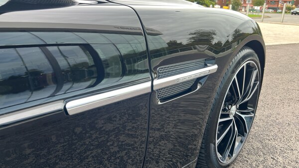 Used Aston Martin Vanquish 2013 for sale - 76030182: Photo 18