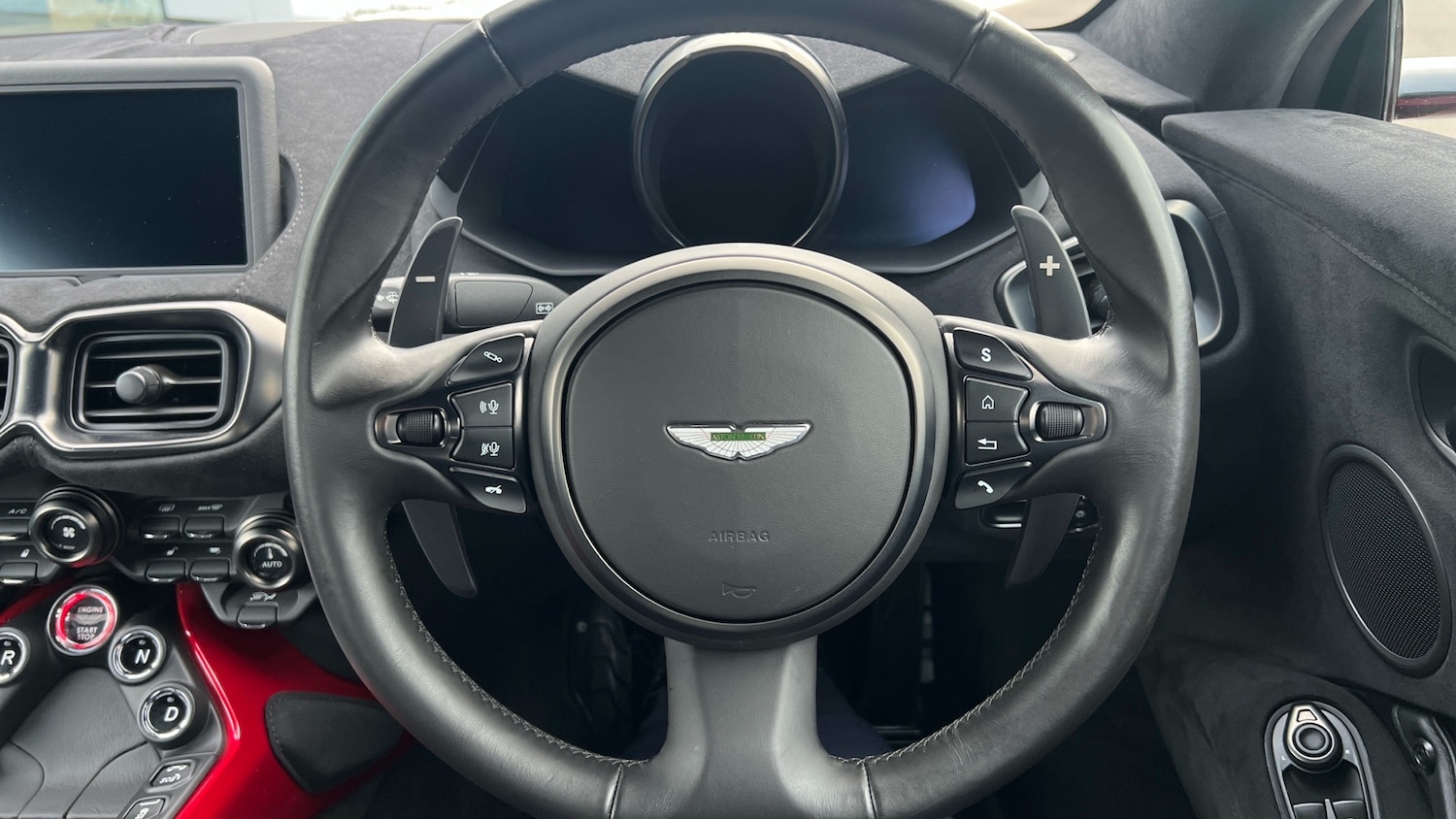 Used Aston Martin Vantage 2019 for sale - 76455003: Photo 10