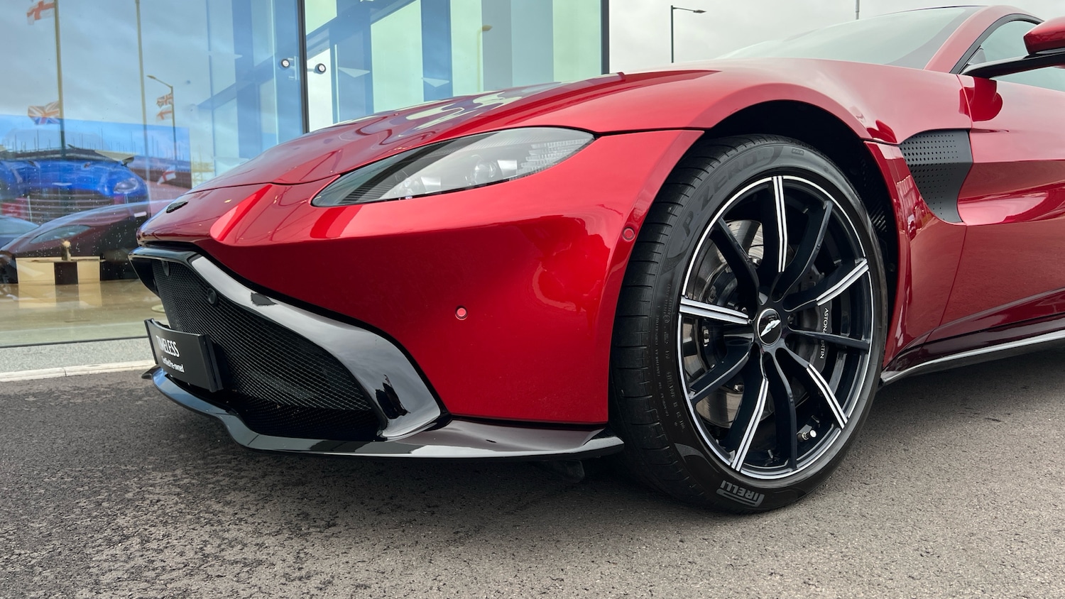 Used Aston Martin Vantage 2019 for sale - 76455003: Photo 16