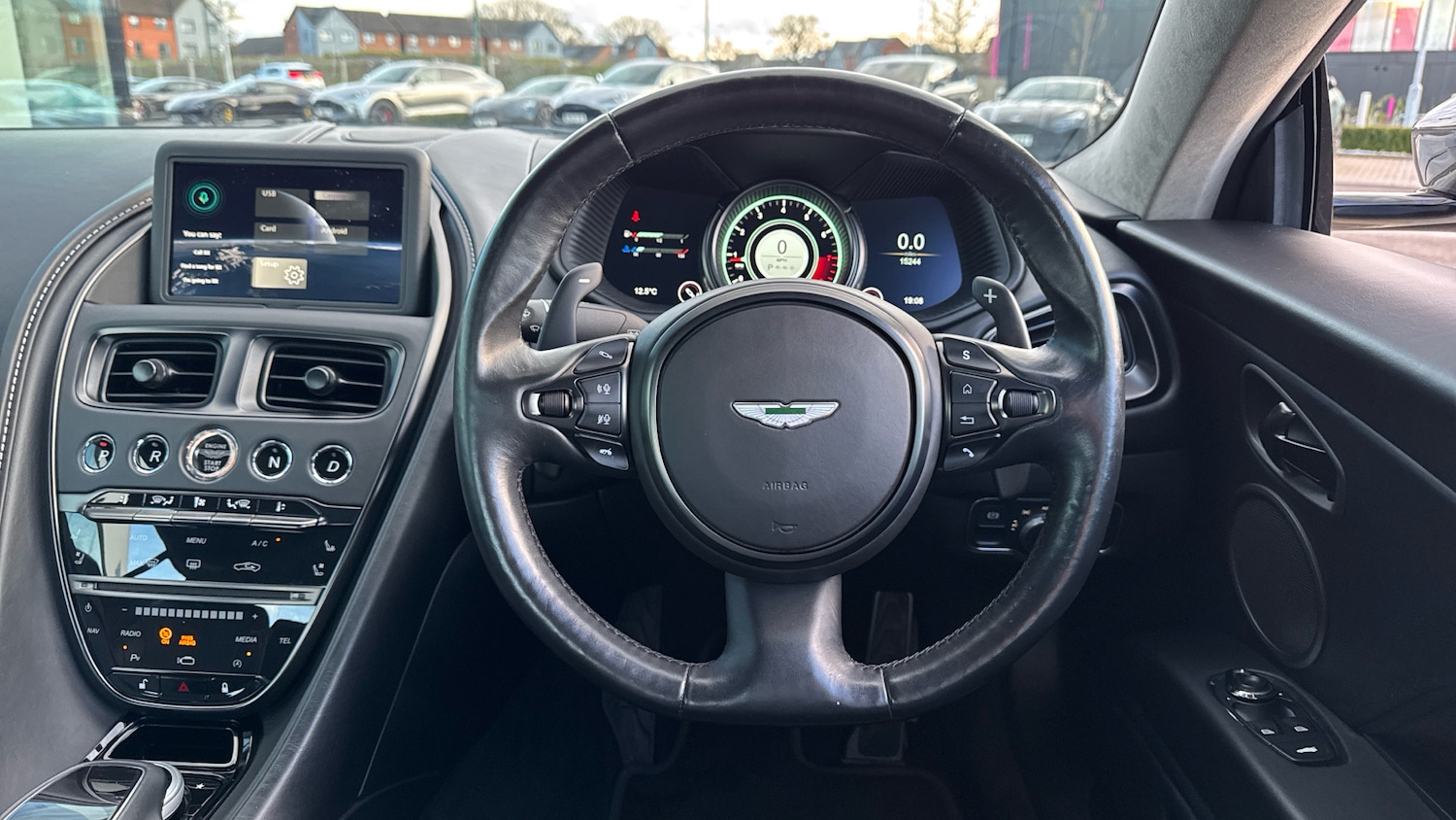 Used Aston Martin DB11 2021 for sale - 78070222: Photo 10