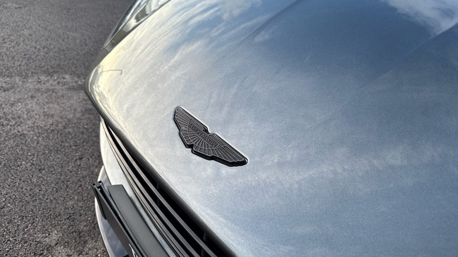 Used Aston Martin DB11 2021 for sale - 78070222: Photo 14