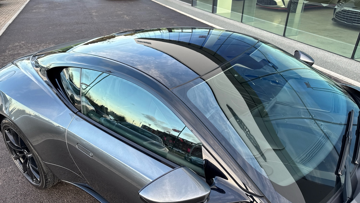 Used Aston Martin DB11 2021 for sale - 78070222: Photo 18