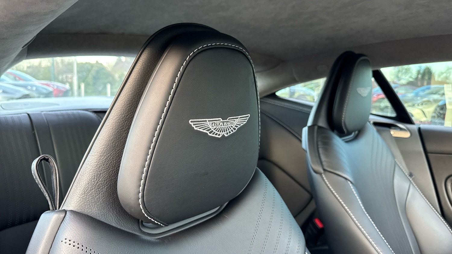 Used Aston Martin DB11 2021 for sale - 78070222: Photo 5