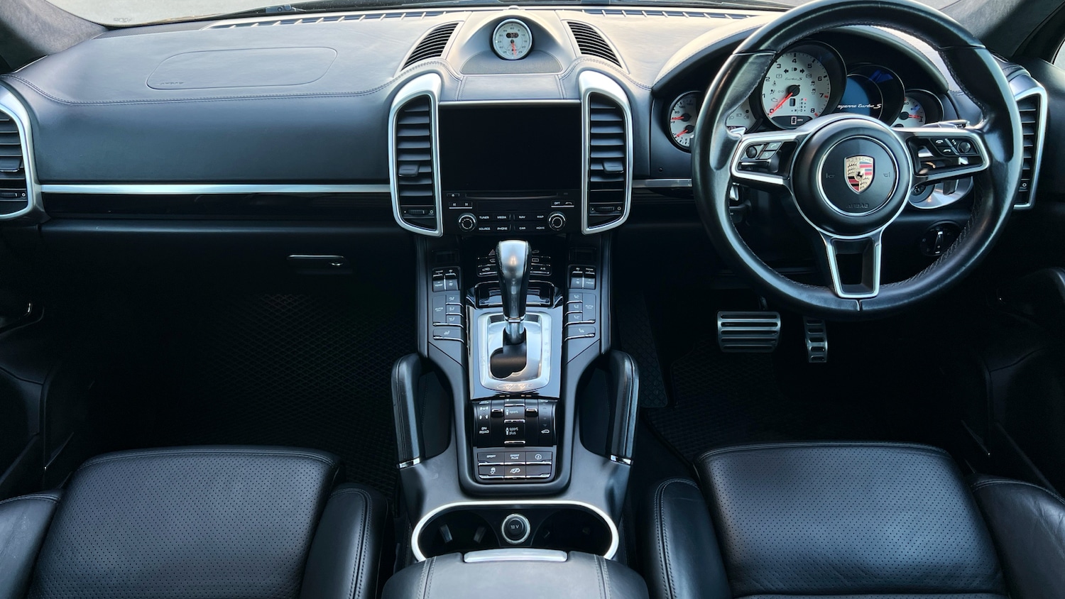 Used Porsche Cayenne for sale - 76687015: Photo 10