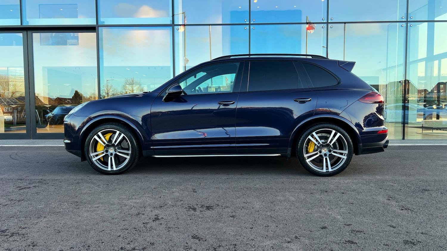 Used Porsche Cayenne for sale - 76687015: Photo 13