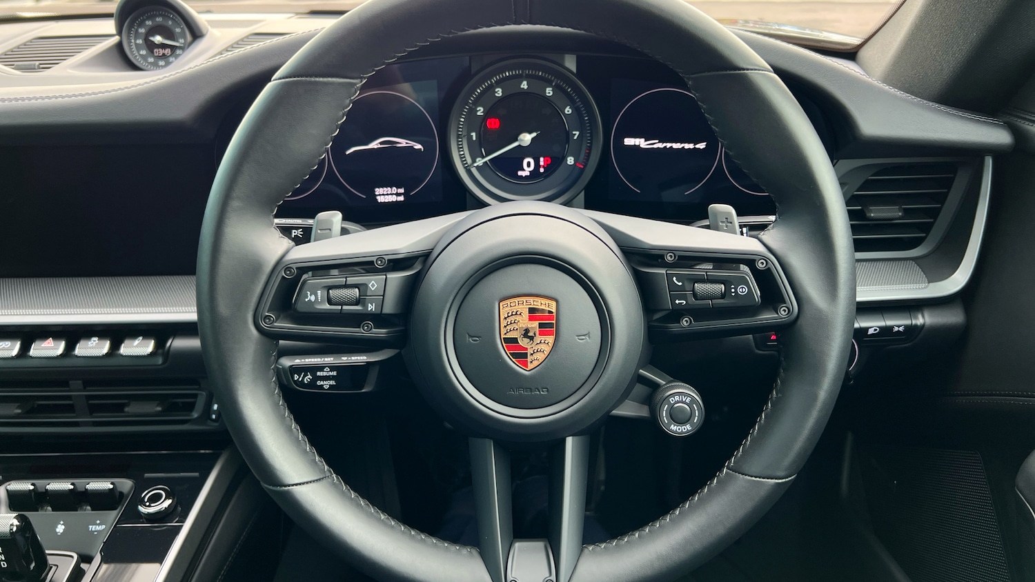 Used Porsche 911 2024 for sale - 76134410: Photo 11