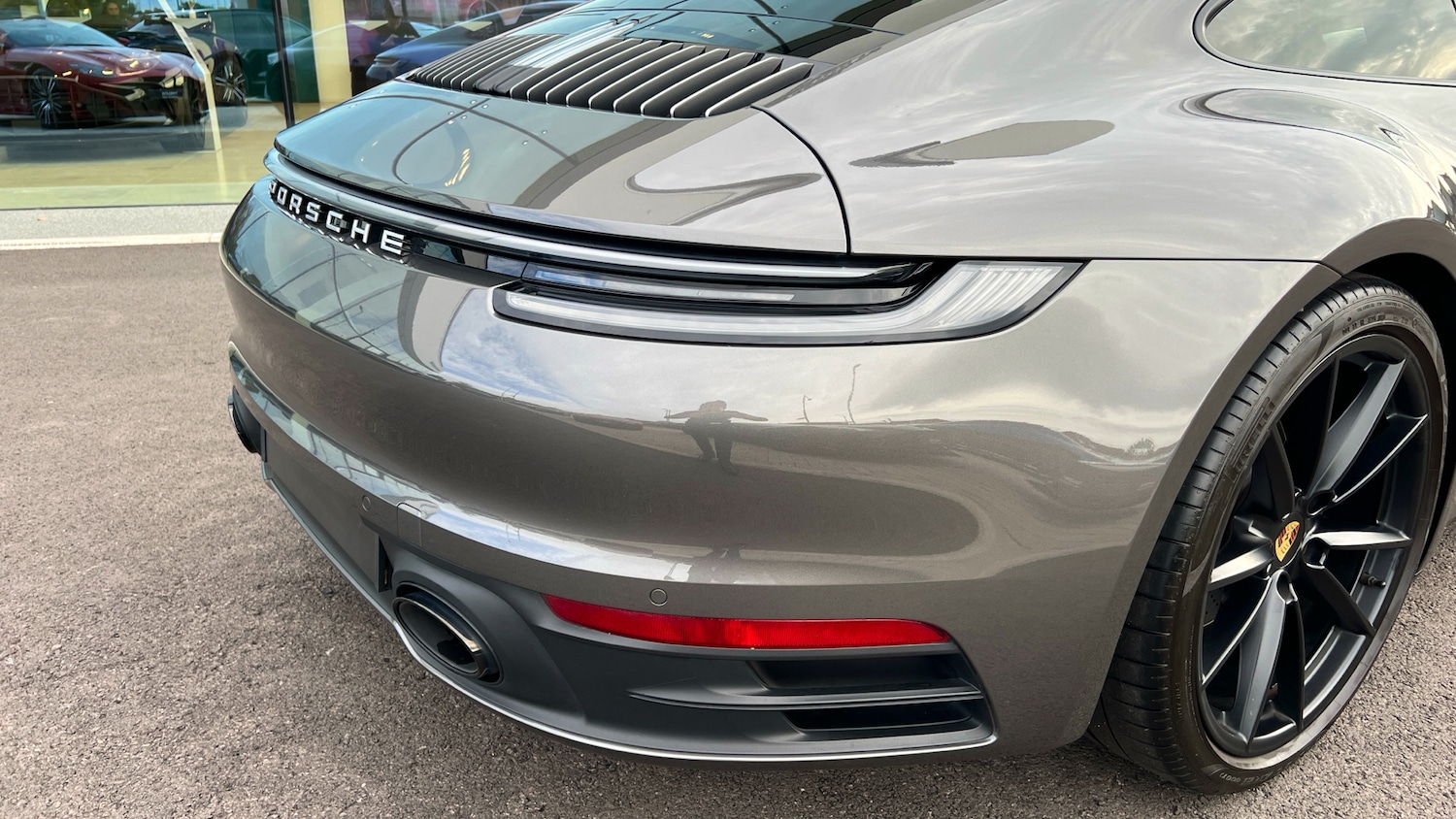 Used Porsche 911 2024 for sale - 76134410: Photo 8