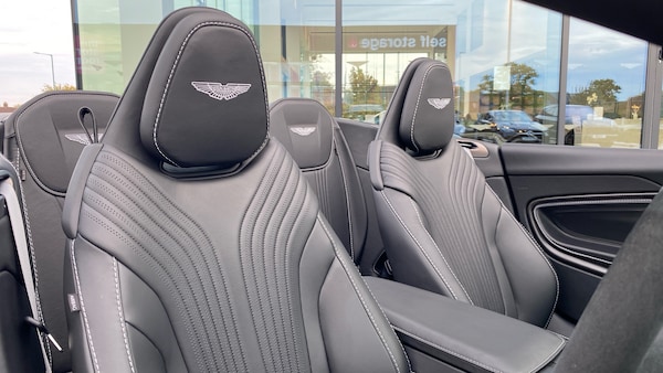Used Aston Martin DB11 2021 for sale - 76134412: Photo 11