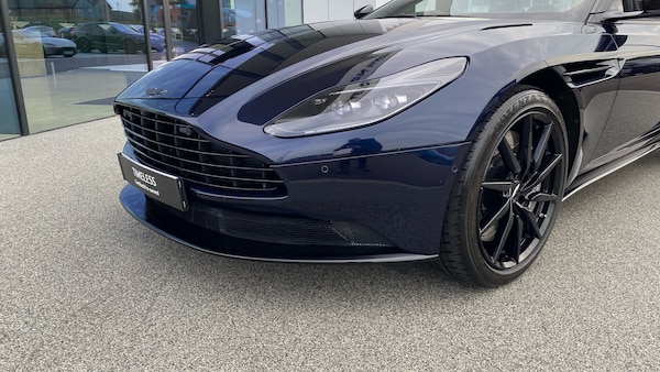Used Aston Martin DB11 2021 for sale - 76134412: Photo 15