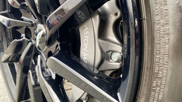 Used Aston Martin DB11 2021 for sale - 76134412: Photo 18