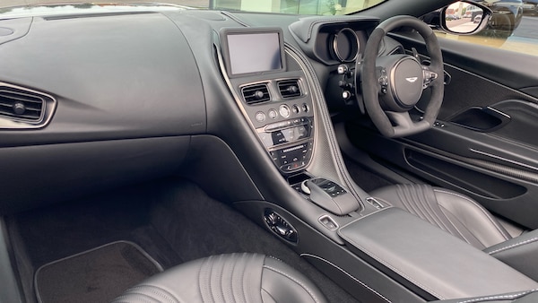 Used Aston Martin DB11 2021 for sale - 76134412: Photo 24