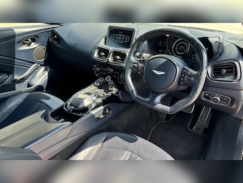 Used Aston Martin Vantage 2019 for sale - 79495086: Photo