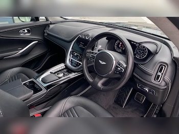 Used Aston Martin DBX 2020 for sale - 75476171: Photo