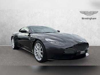 Used Aston Martin DB11 2017 for sale - 79439420: Photo