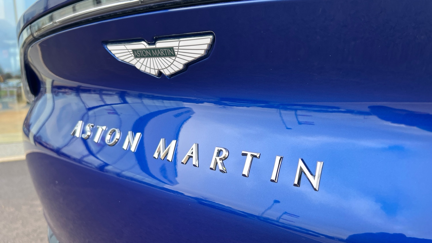 Used Aston Martin DBX 2023 for sale - 77357079: Photo 15