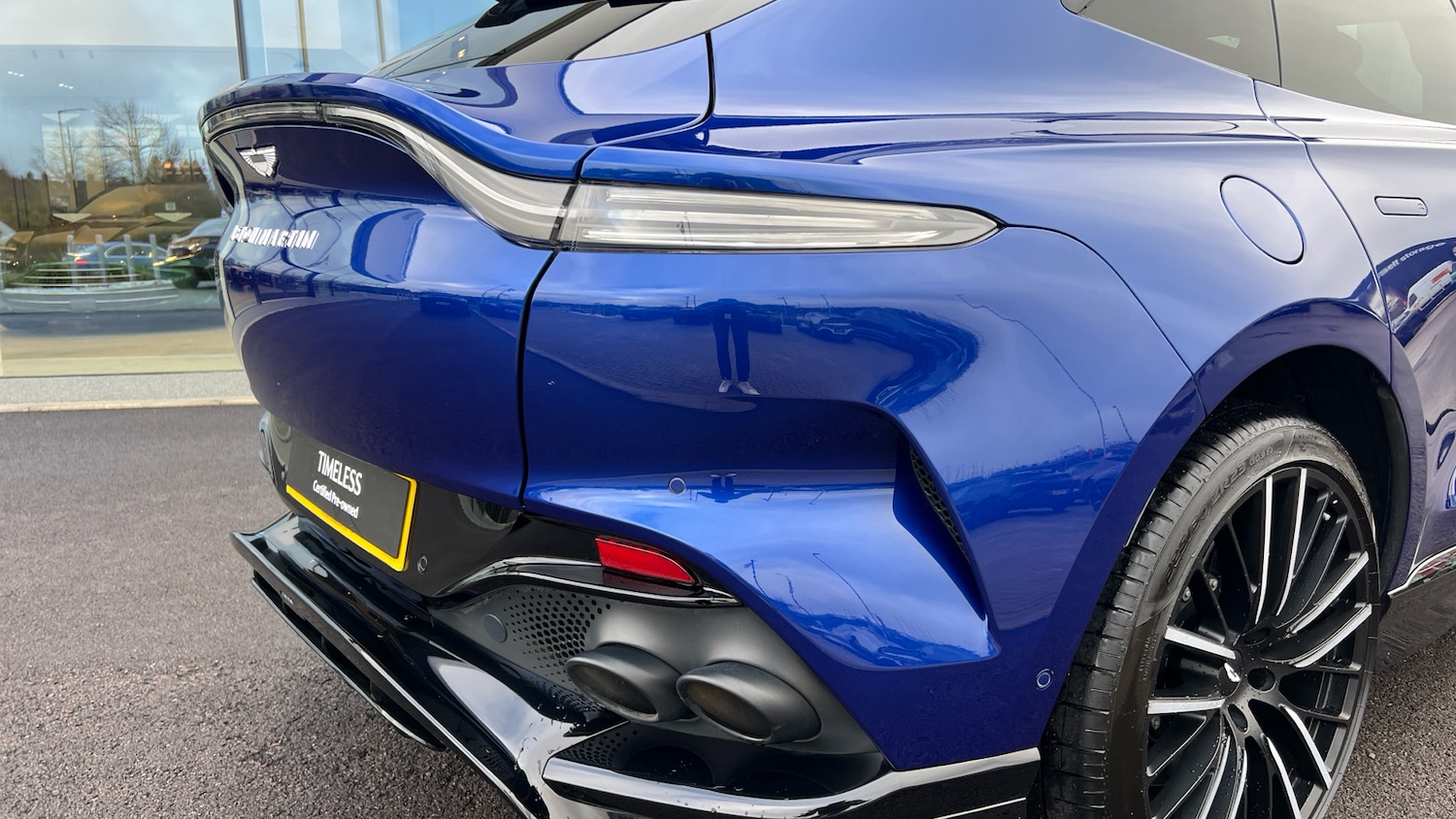 Used Aston Martin DBX 2023 for sale - 77357079: Photo 8