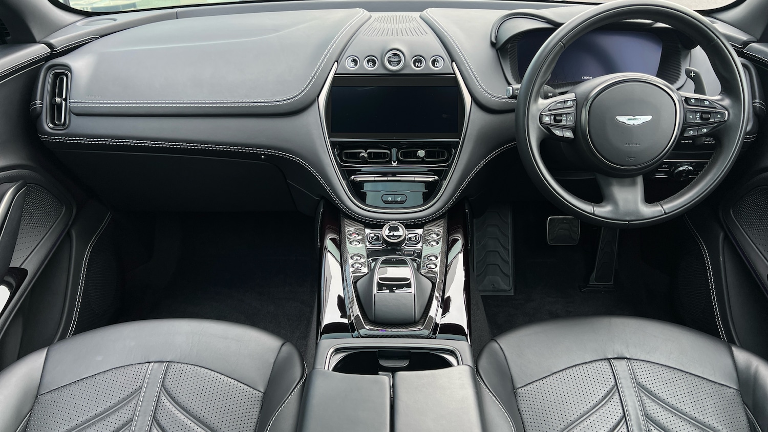 Used Aston Martin DBX 2023 for sale - 77357079: Photo 9