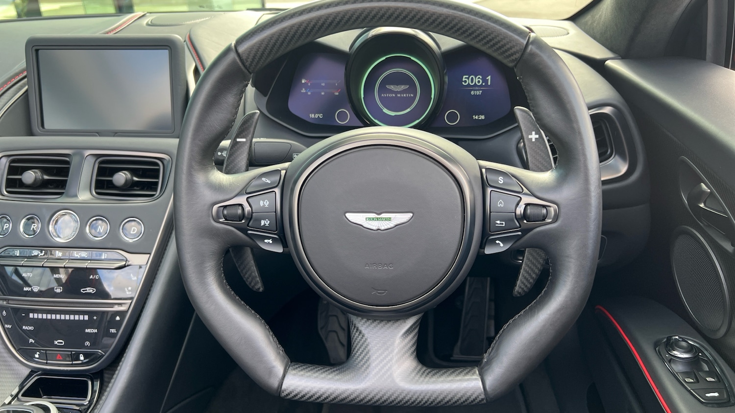 Used Aston Martin DBS 2023 for sale - 76106956: Photo 10