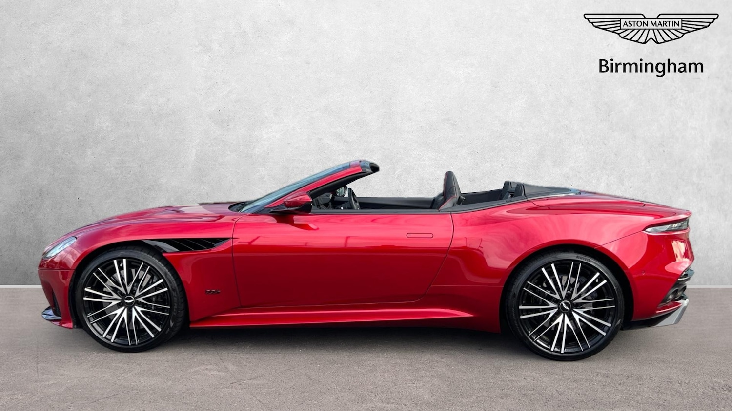 Used Aston Martin DBS 2023 for sale - 76106956: Photo 12