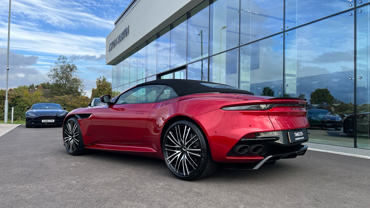Used Aston Martin DBS 2023 for sale - 76106956: Photo 18