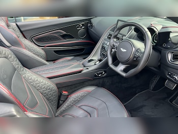 Used Aston Martin DBS 2023 for sale - 76106956: Photo 3