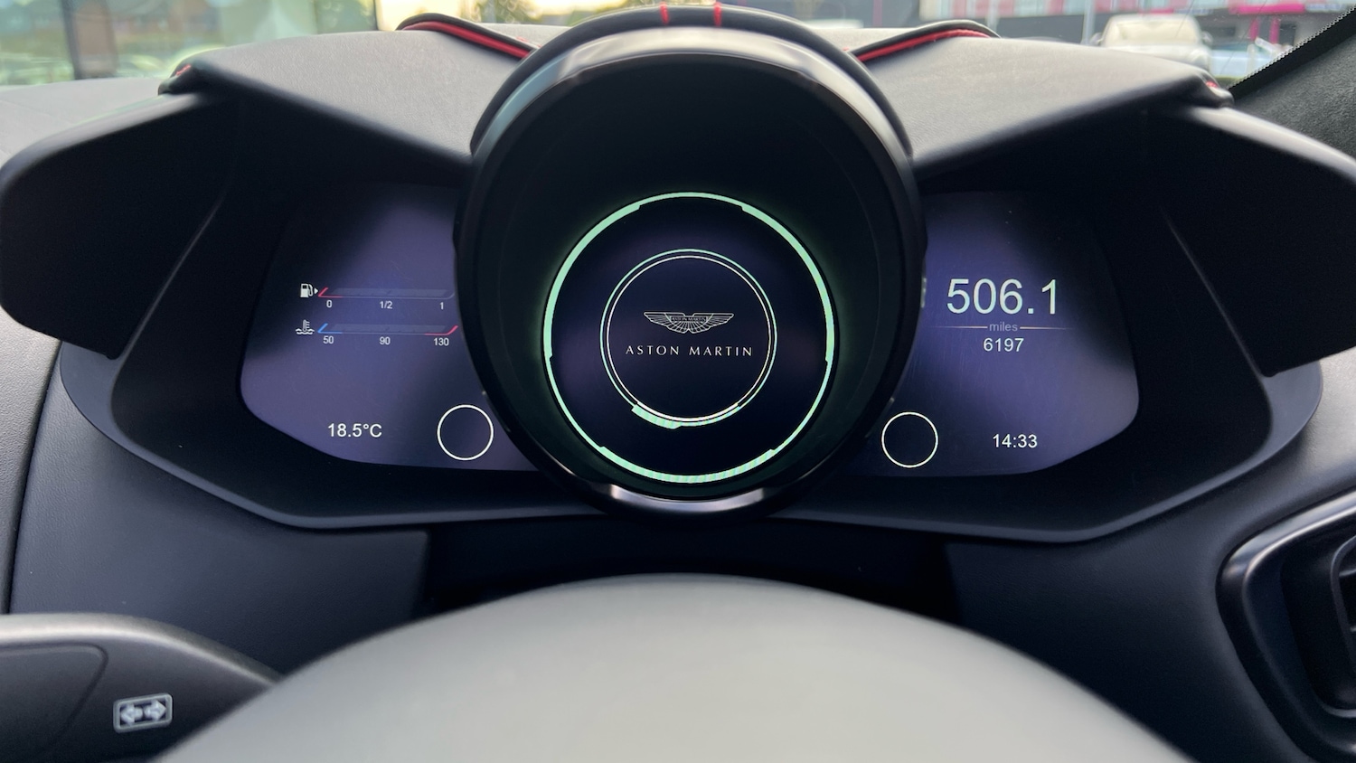 Used Aston Martin DBS 2023 for sale - 76106956: Photo 6