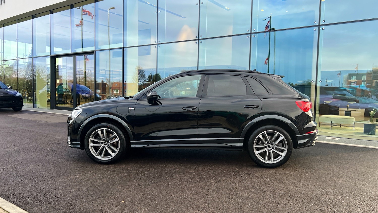 Used Audi Q3 2023 for sale - 76770145: Photo 13