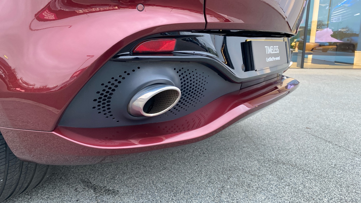 Used Aston Martin DBX 2022 for sale - 77721069: Photo 21