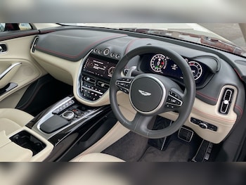 Used Aston Martin DBX 2022 for sale - 77721069: Photo