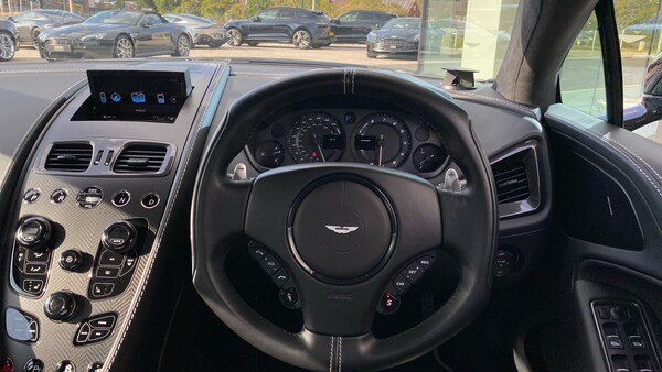 Used Aston Martin Vanquish 2018 for sale - 76040499: Photo 10