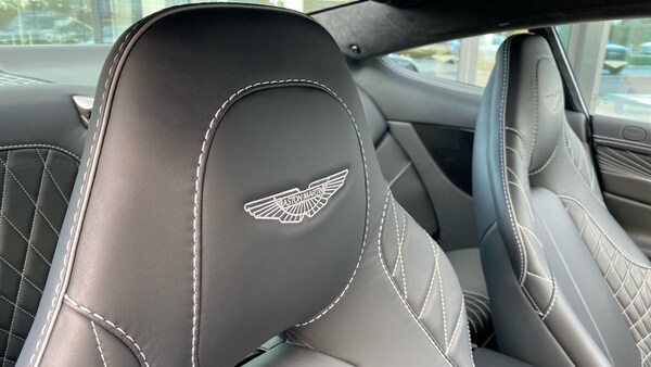 Used Aston Martin Vanquish 2018 for sale - 76040499: Photo 5