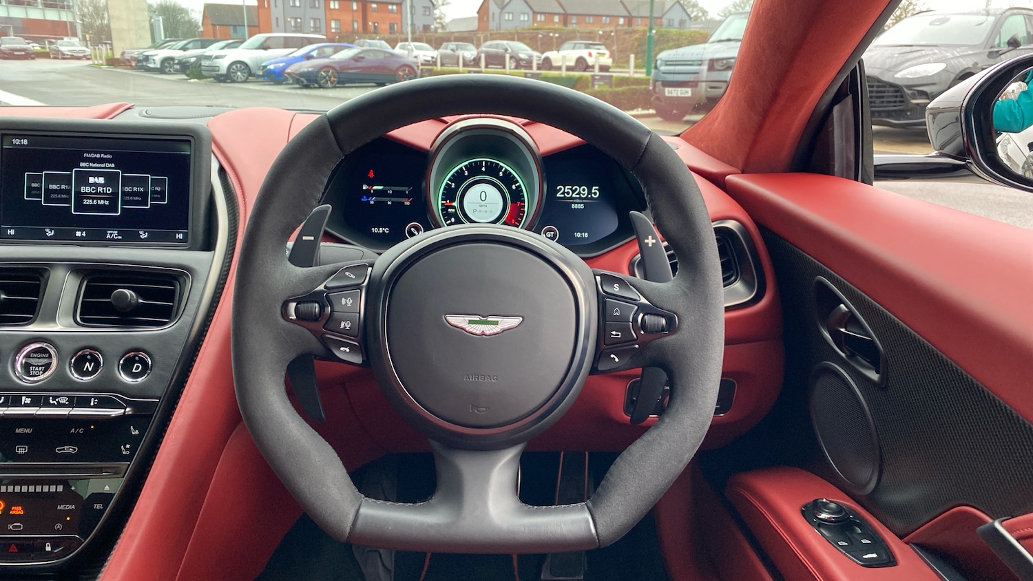 Used Aston Martin DBS 2021 for sale - 77357061: Photo 10